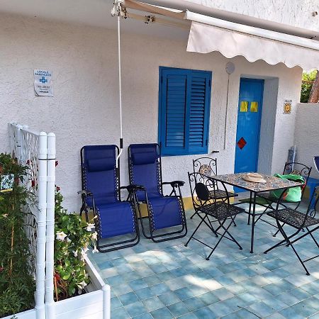 Suite House L'Isola Che Non C'E Fontane Bianche Exterior foto