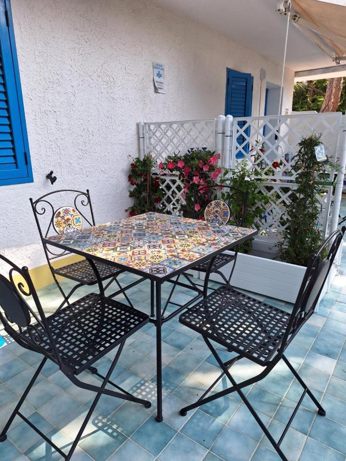 Suite House L'Isola Che Non C'E Fontane Bianche Exterior foto