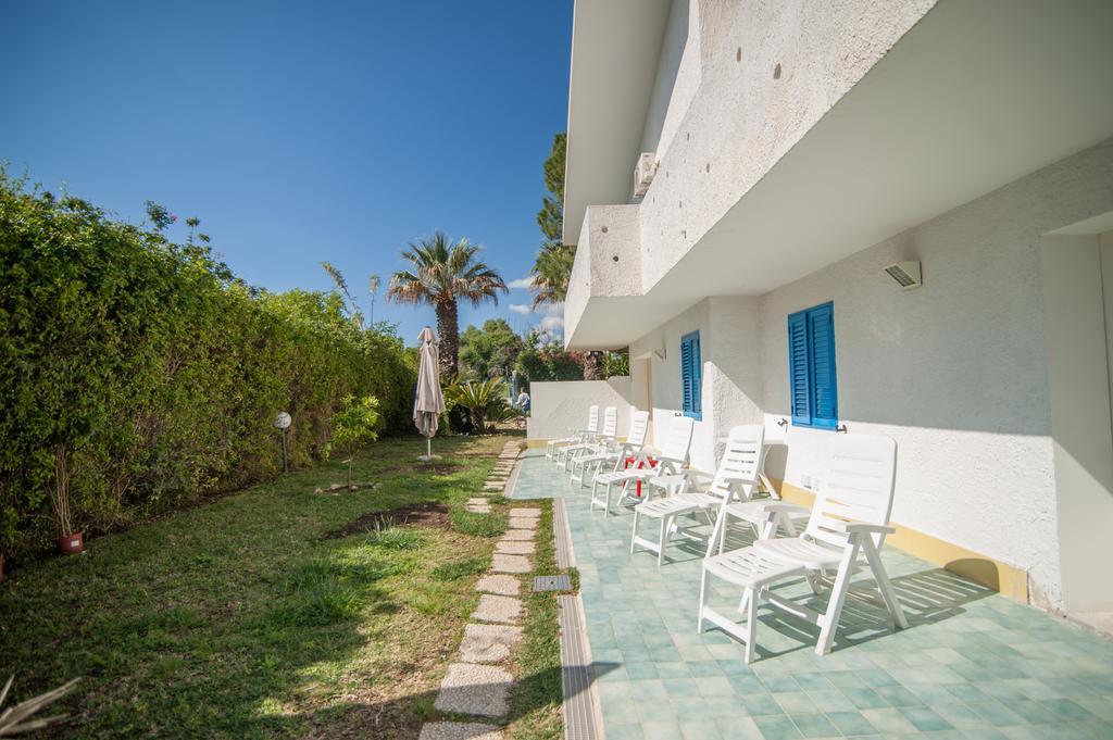 Suite House L'Isola Che Non C'E Fontane Bianche Exterior foto